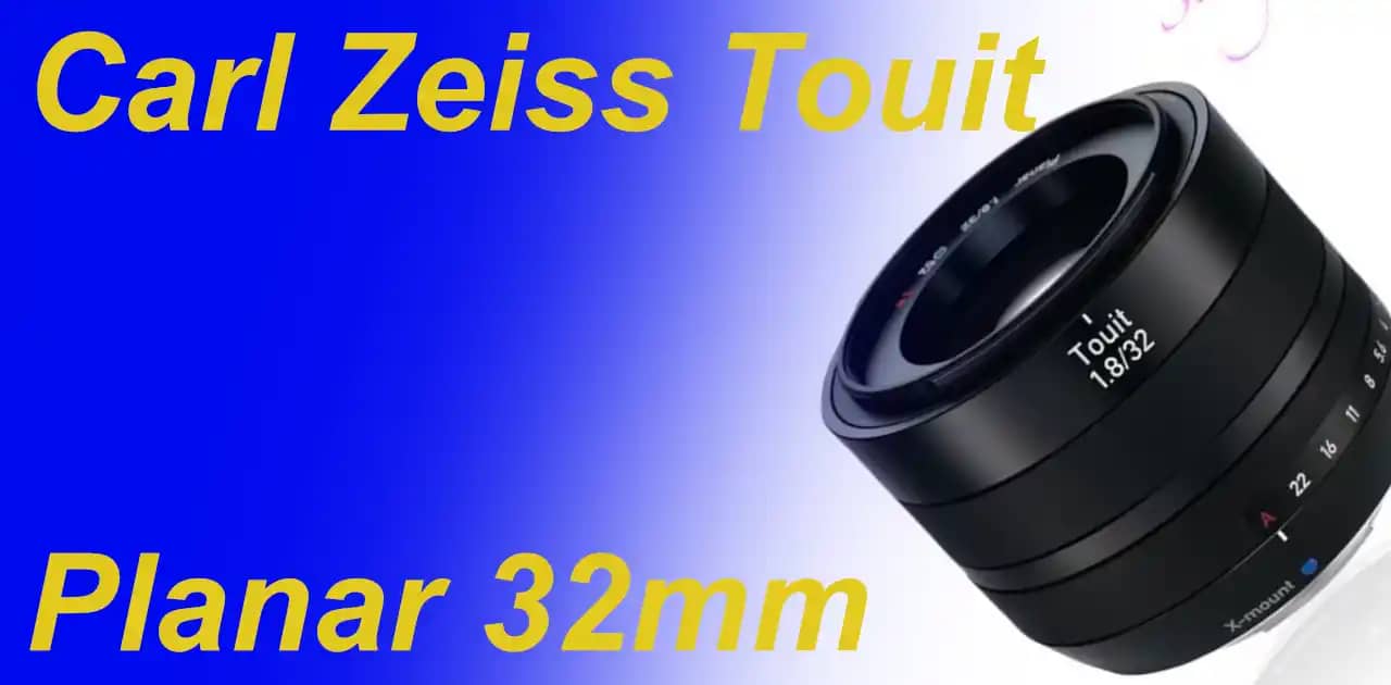 APS-C standard Touit 32mm F1.8